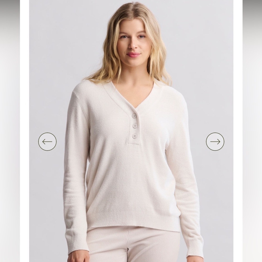 BAREFOOT DREAMS- Cozy Chic Ultra Lite Rib Back Placket Henley, size small